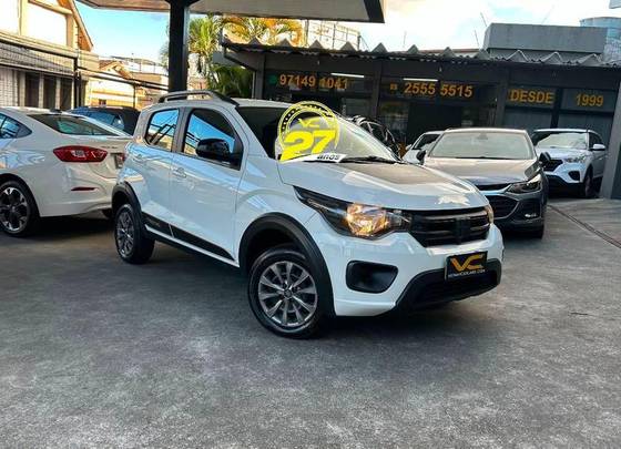FIAT MOBI 1.0 EVO FLEX TREKKING MANUAL FIAT MOBI 1.0 EVO FLEX TREKKING MANUAL